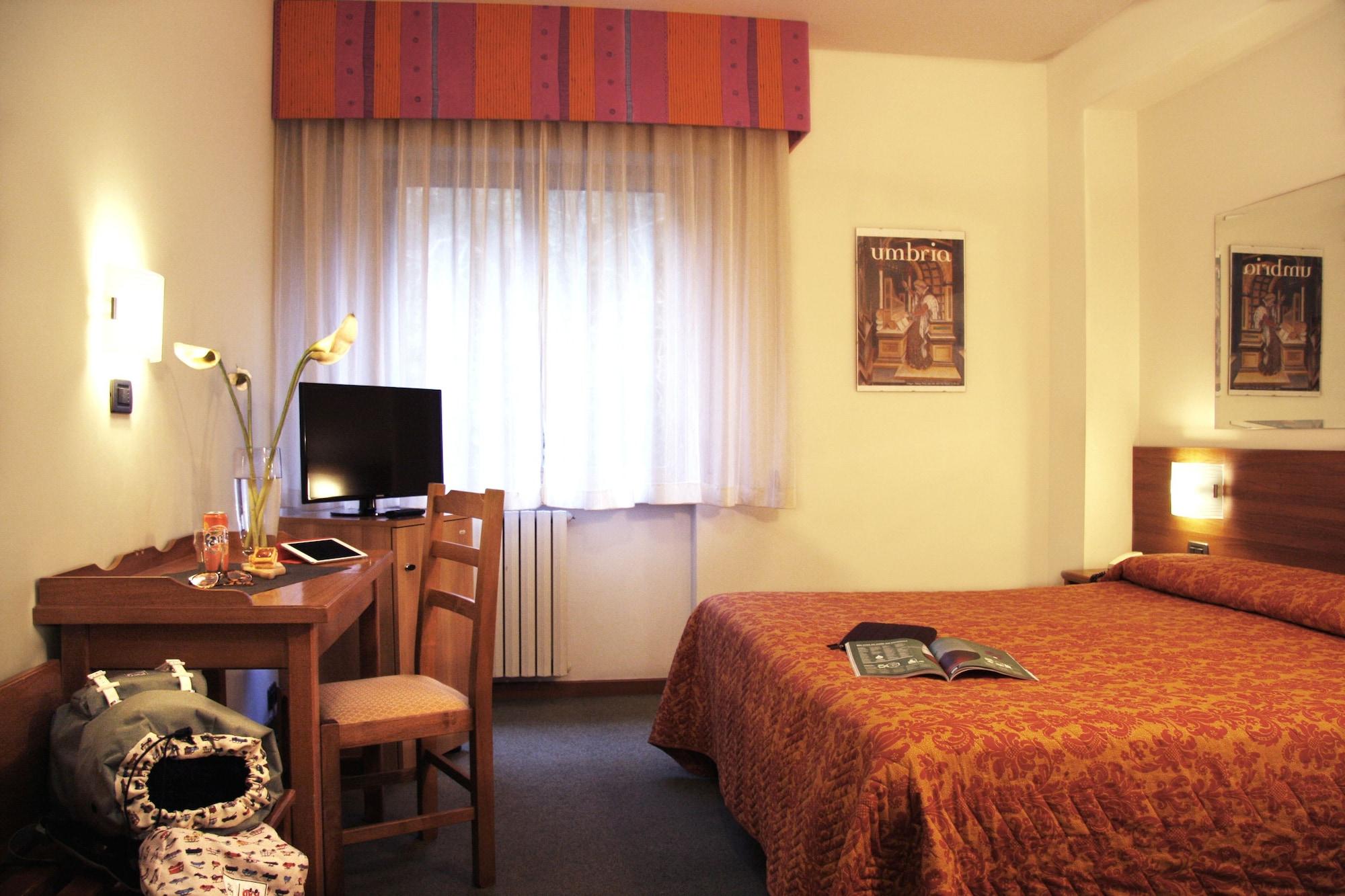 Ilgo Hotel بيرودجا المظهر الخارجي الصورة