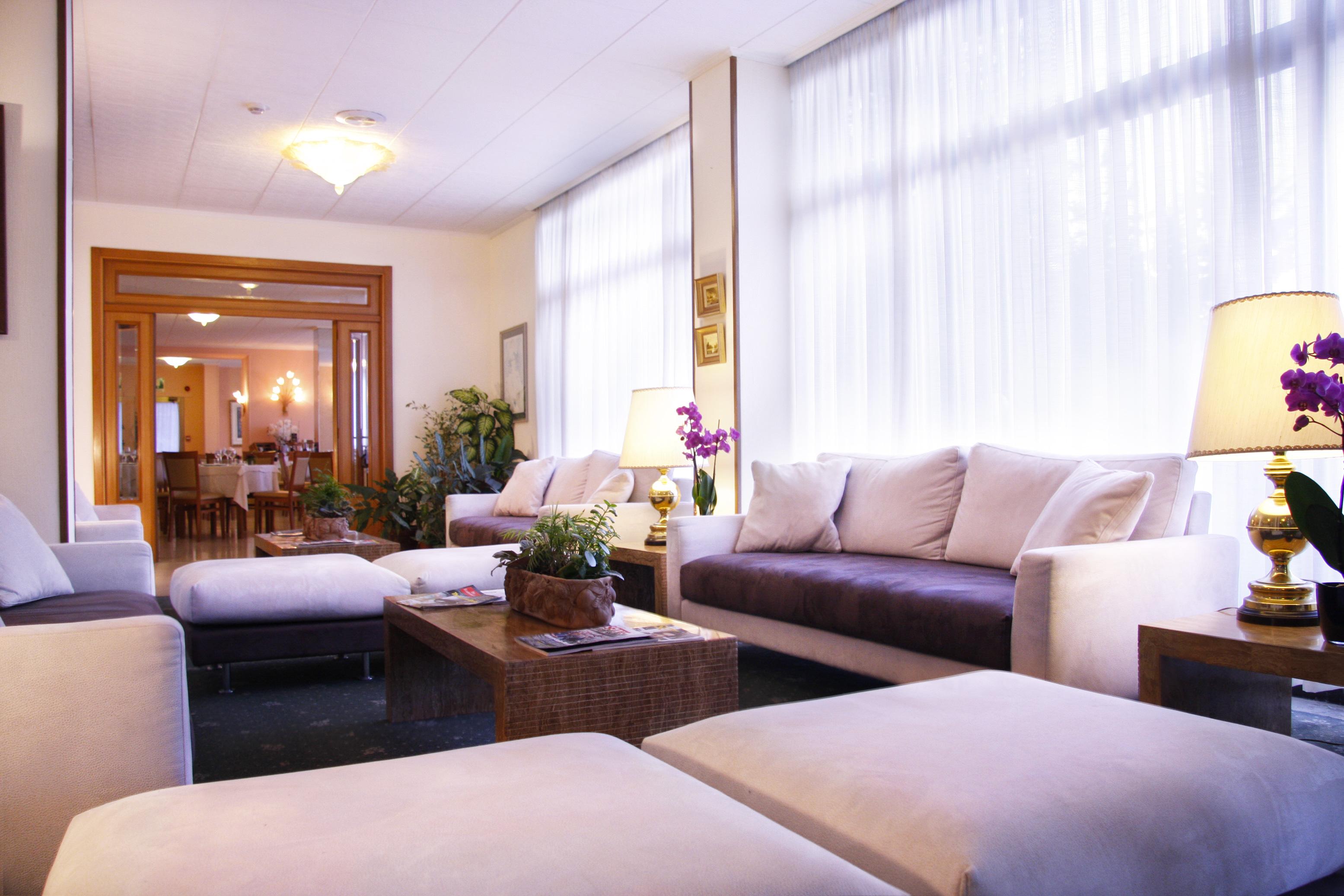Ilgo Hotel بيرودجا المظهر الخارجي الصورة