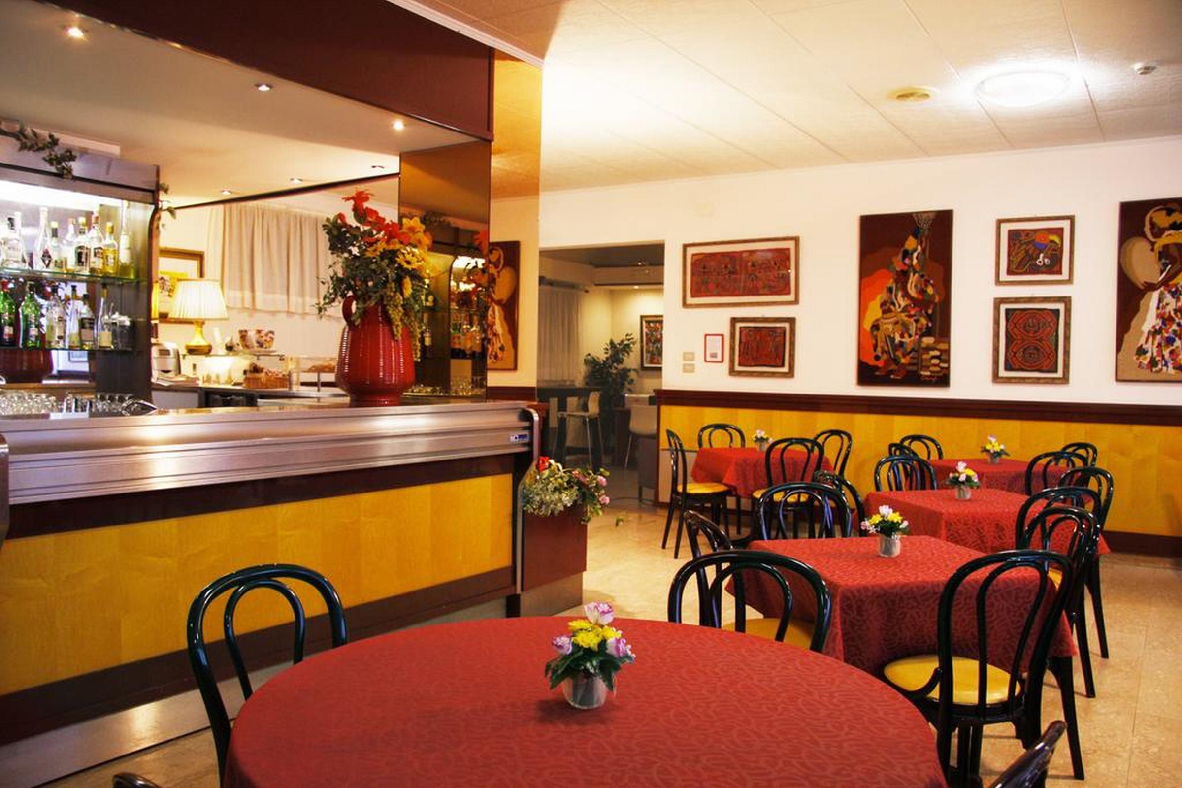 Ilgo Hotel بيرودجا المظهر الخارجي الصورة