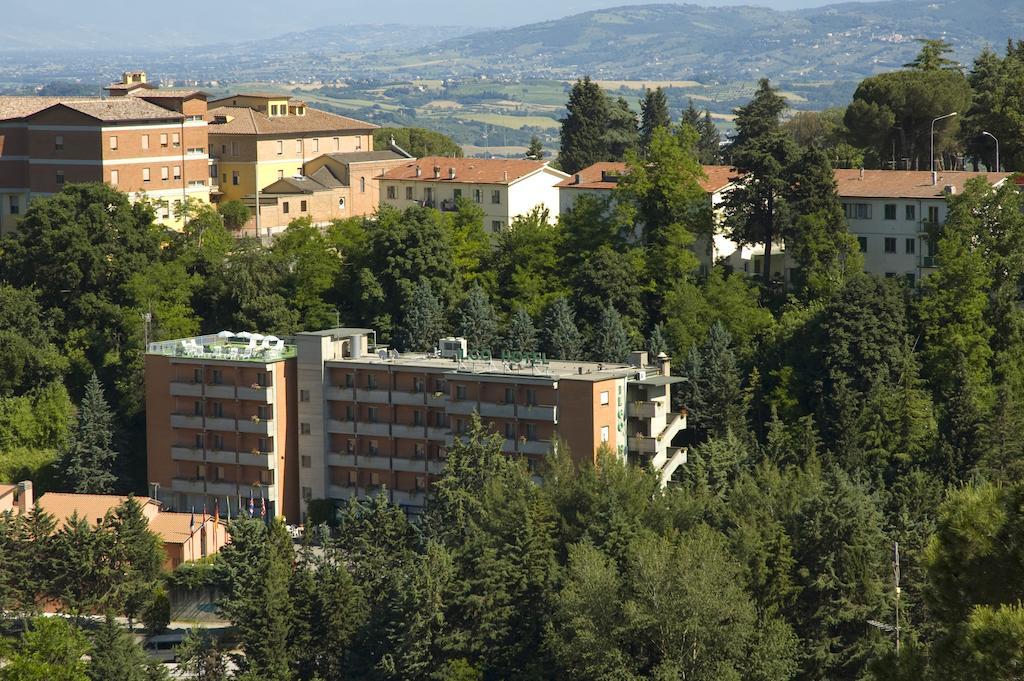 Ilgo Hotel بيرودجا المظهر الخارجي الصورة