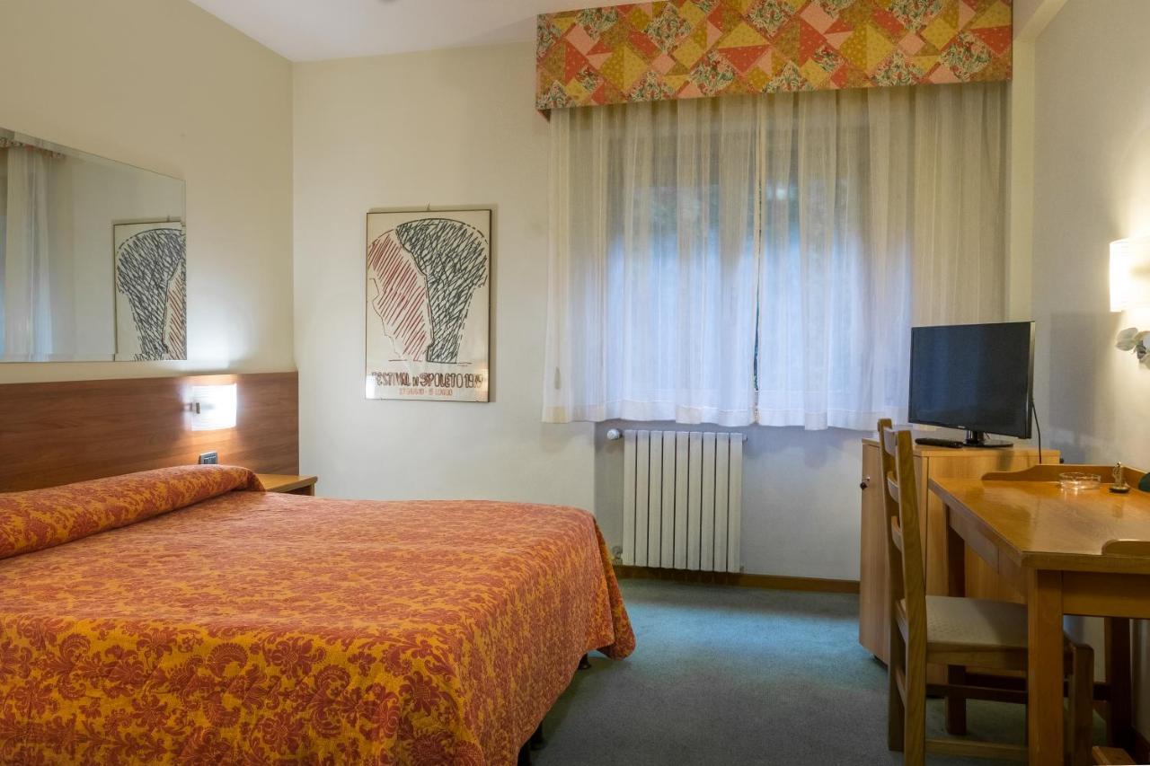 Ilgo Hotel بيرودجا المظهر الخارجي الصورة